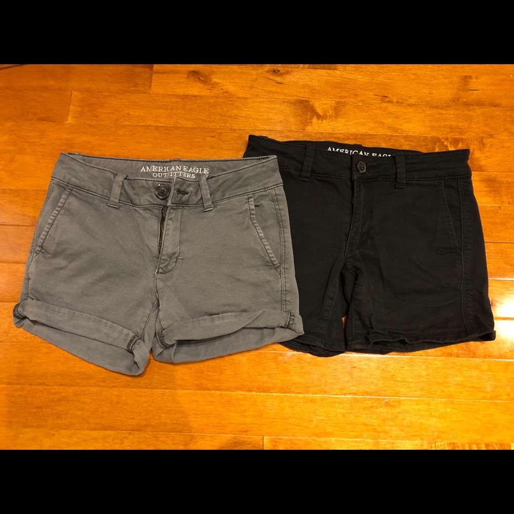 AE khaki midi shorts
